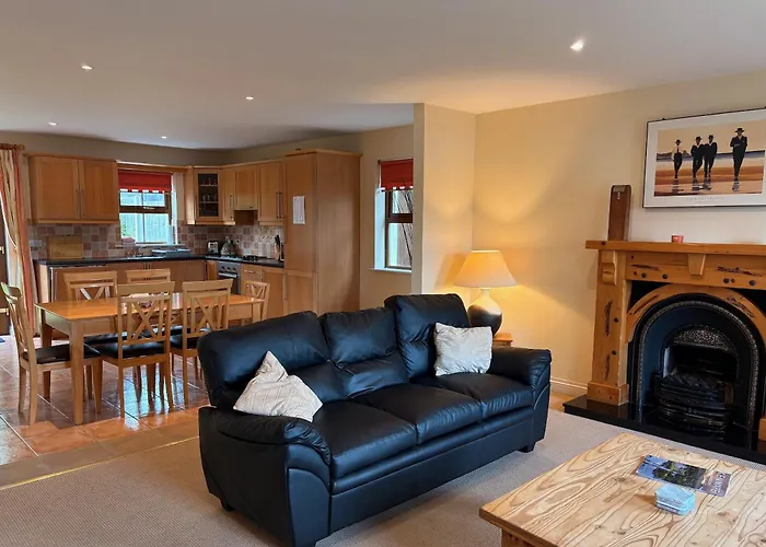 With View Of Bay Estuary *