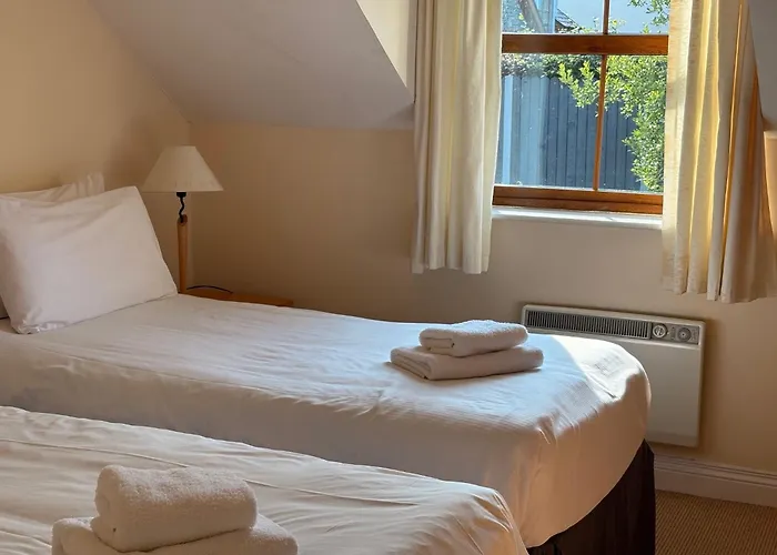 בית נופש With View Of Bay Estuary קנמארה